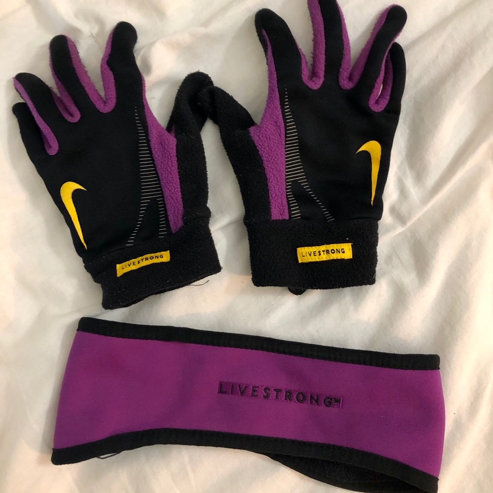 Nike LIVESTRONG Winter Running Gloves and Headband